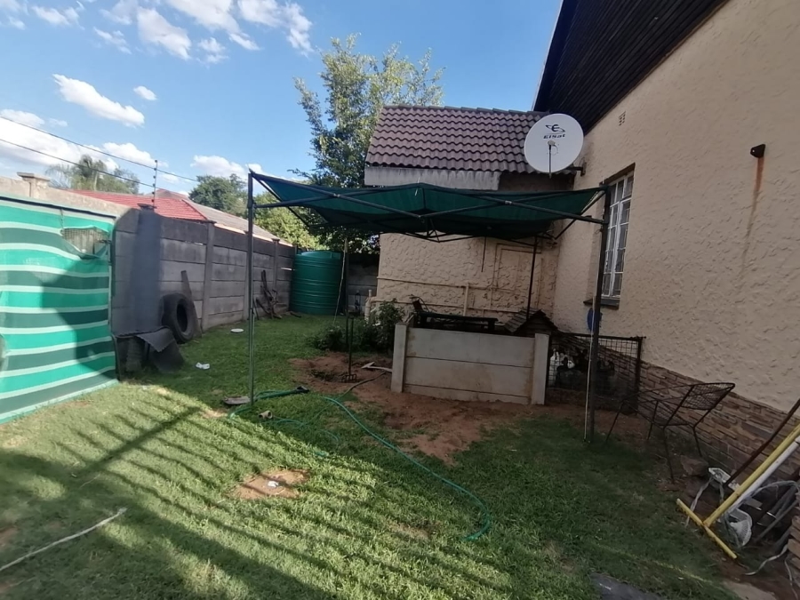 3 Bedroom Property for Sale in Bodorp North West